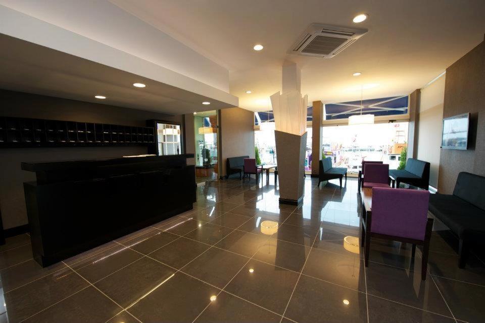 סינופ Hotel 117 מראה חיצוני תמונה